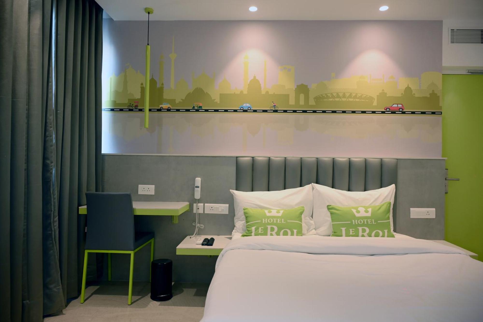 Hotel Le Roi Express Karol Bagh Дели Экстерьер фото