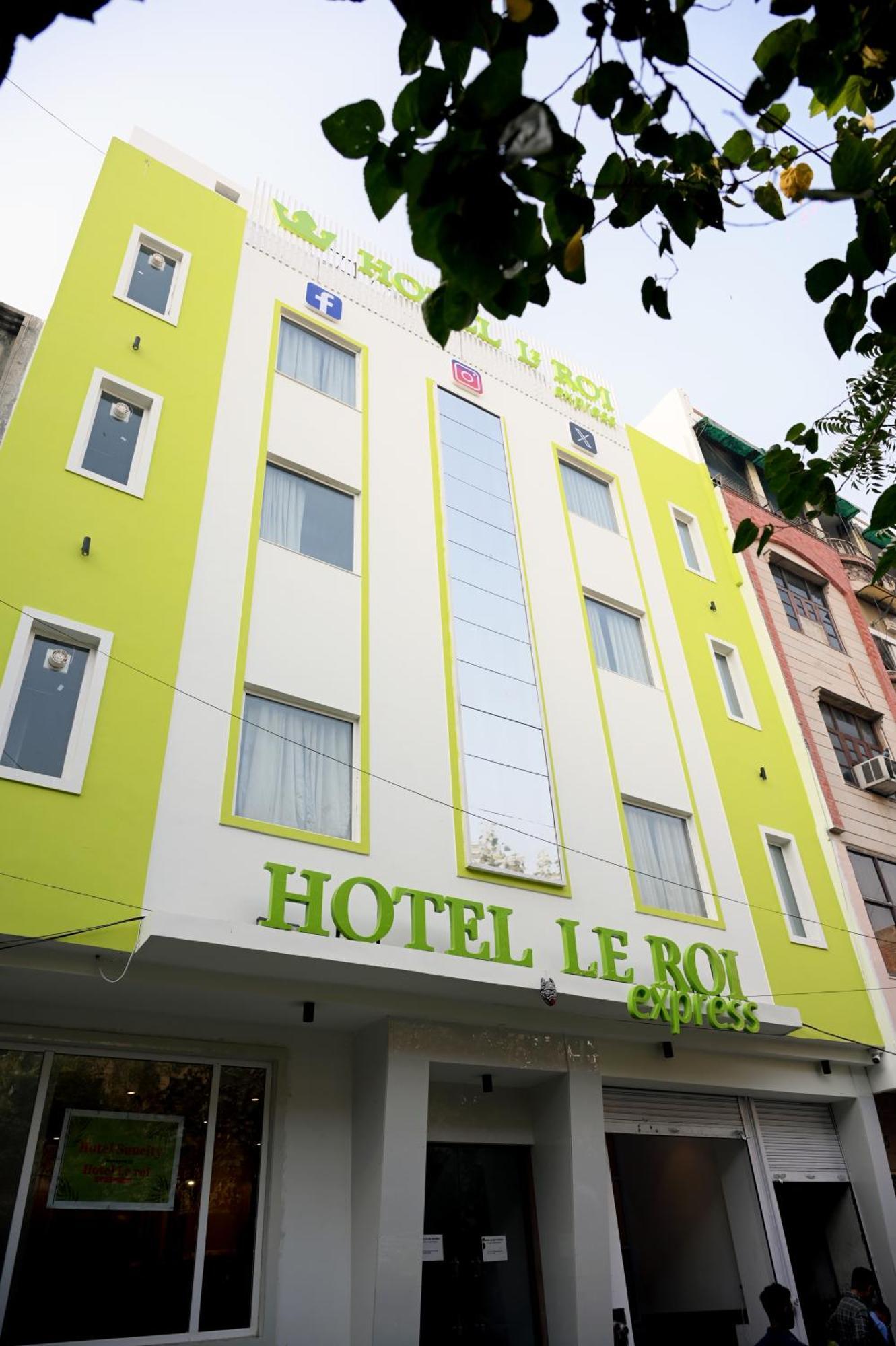 Hotel Le Roi Express Karol Bagh Дели Экстерьер фото