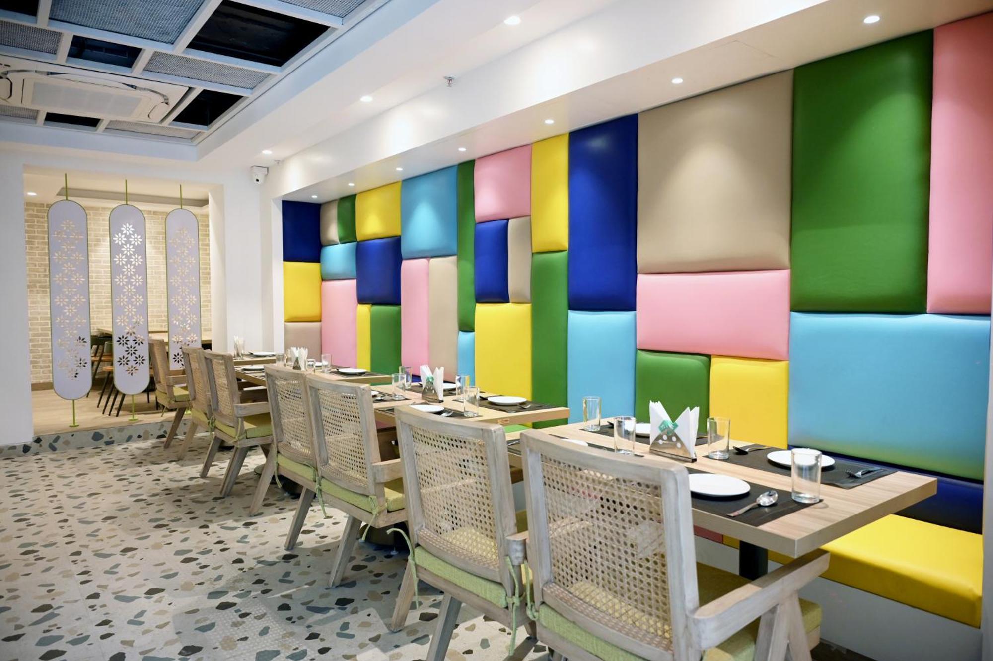 Hotel Le Roi Express Karol Bagh Дели Экстерьер фото